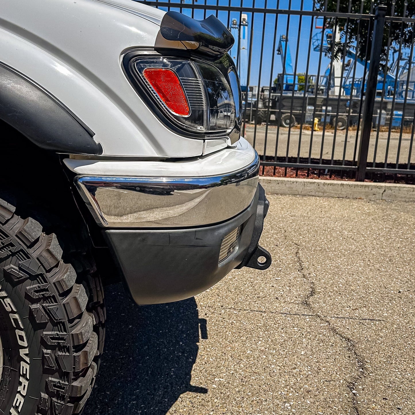 2001-2004 TOYOTA TACOMA PROLITE FRONT BUMPER Chassis Unlimited Inc. 