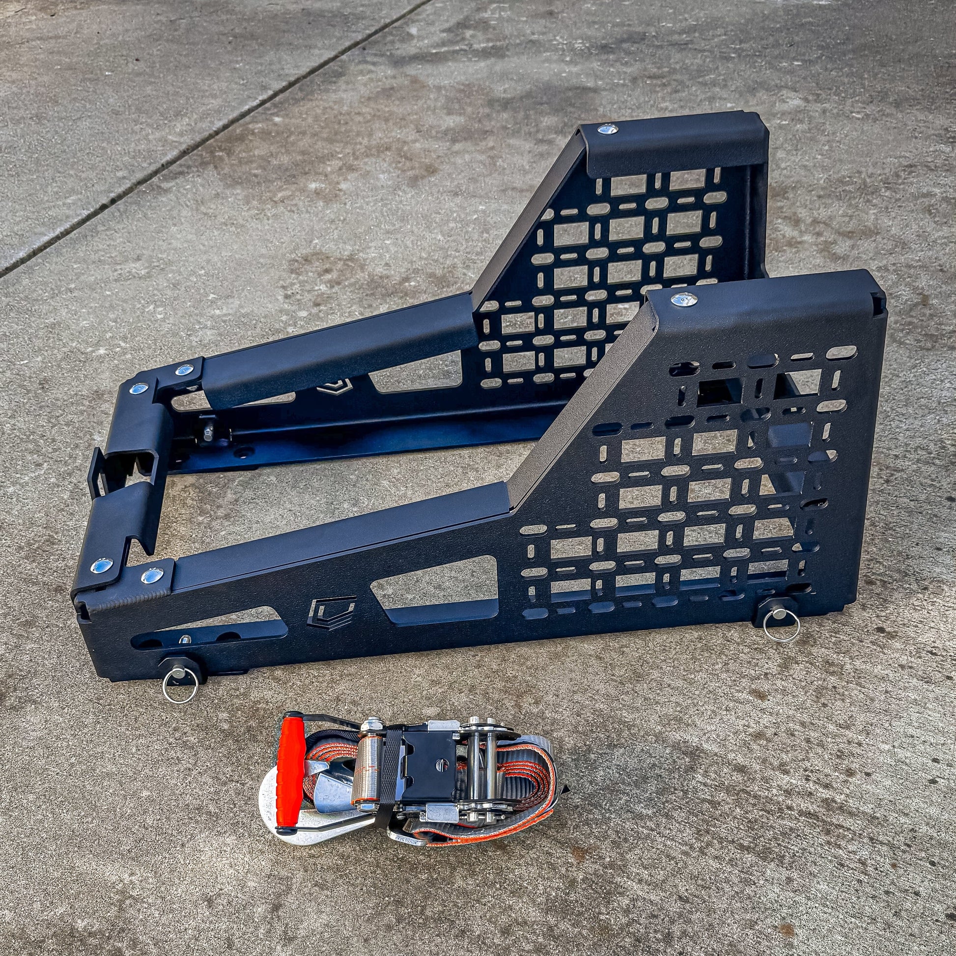 Tactical Series Bed-Mount Spare Tire Carrier Chassis Unlimited Inc. 